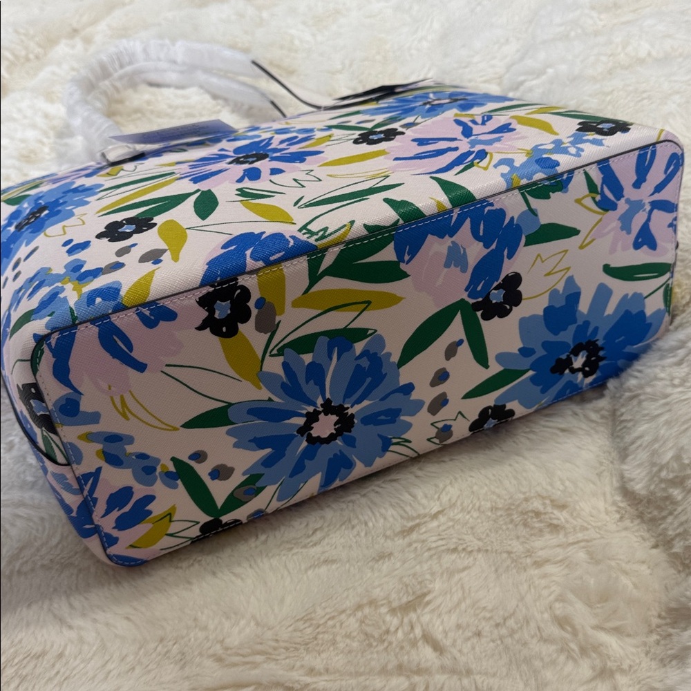 Kate Spade Large Tote Set in Festival Floral Includes Wristlet and Pouch NWT - Picture 9 of 12